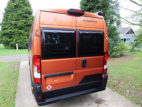Adria Twin Supreme 640 SGX Batic Orange (63226) image