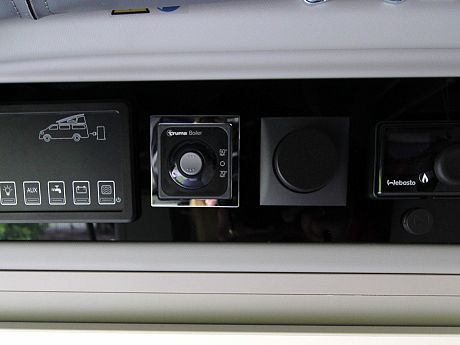 Westfalia Kelsey Chrome Blue (65498) image