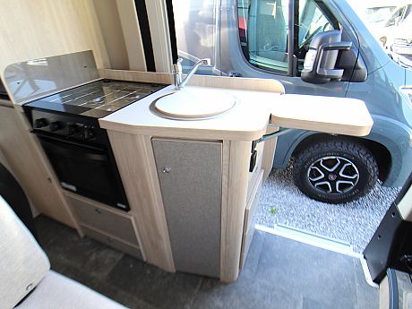 Elddis Autoquest CV40 ltd Edition 60 Year - 2025 image
