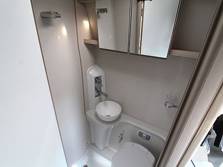 Elddis Autoquest CV40 ltd Edition 60 Year - 2025 image