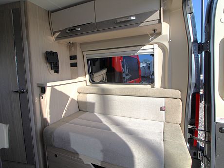 Elddis Autoquest CV40 ltd Edition 60 Year - 2025 image