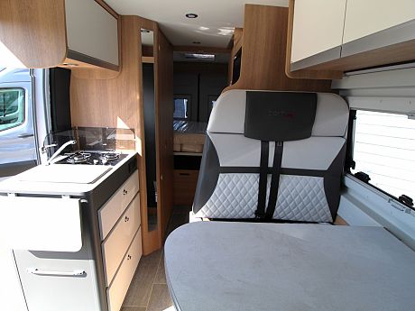 Giottiline  Giottivan 60T Premier Edition Artense Grey Peugeot (65724) image