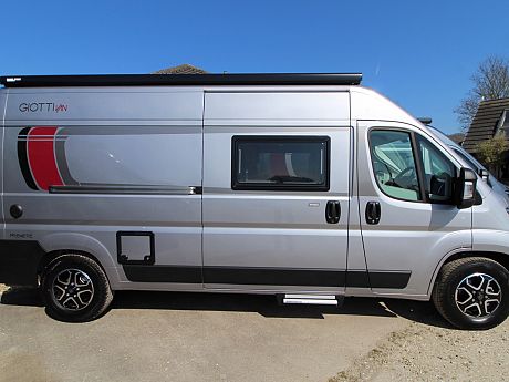 Giottiline  Giottivan 60T Premier Edition Artense Grey Peugeot (65724) image