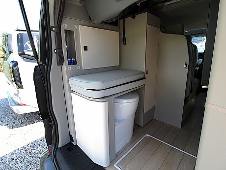 Westfalia Kelsey Magnetic Grey (63278) image