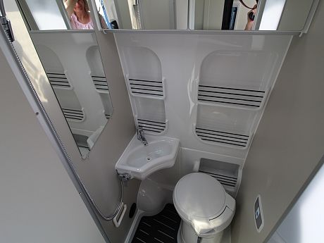 Westfalia Sven Hedin 2025 - Less than 400 miles! image