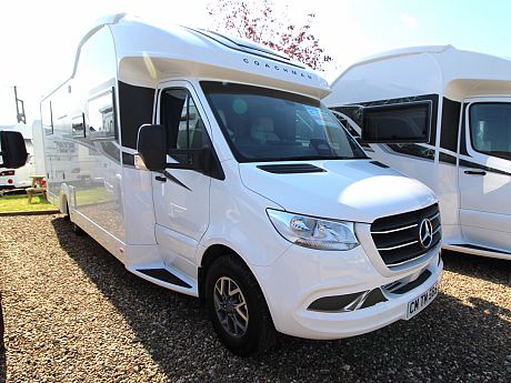 Coachman Travel Master 565 - 2025 image