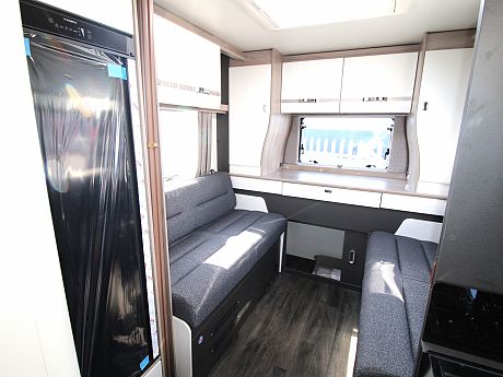 Swift Voyager 574 - (60418) image