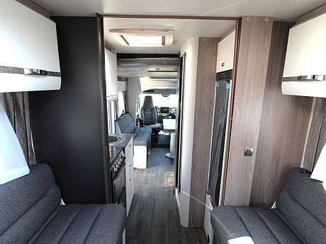 Swift Voyager 574 - (60418) image