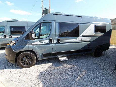 ACE 1200 RLT - Auto - Lanzarote Grey image