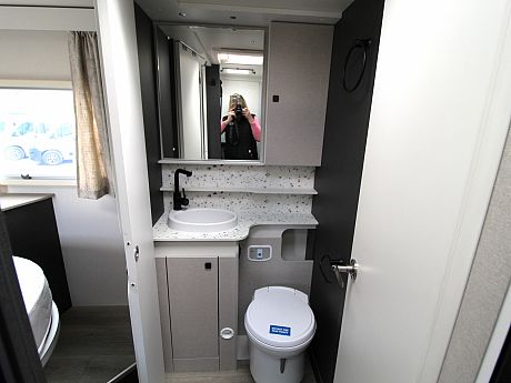 ACE 1500 DB - Auto image