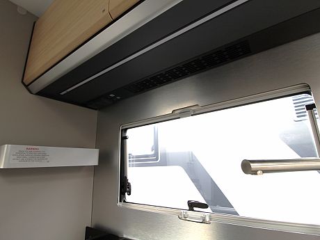 Adria Compact Select DL (68414) image