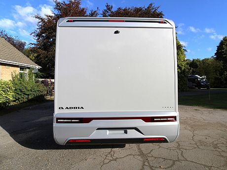 Adria Coral 60Y 670 DL image