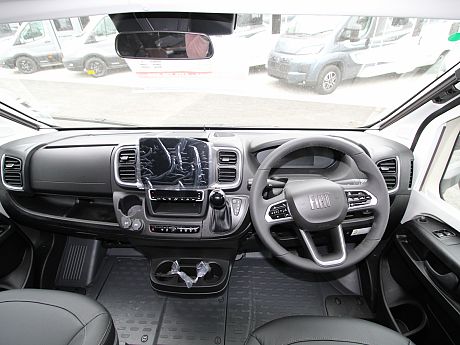 Adria Coral Supreme 670 DL 2026 (66587) image