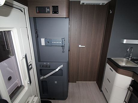 Adria Coral Supreme 670 DL 2026 (66587) image