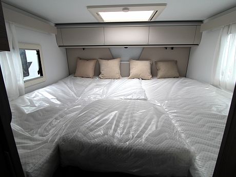 Adria Coral Supreme 670 DL 2026 (66587) image