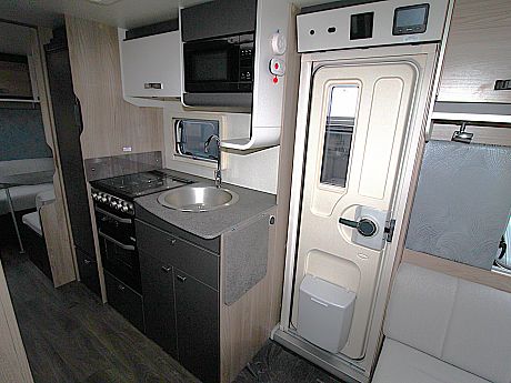 Swift Challenger 590 - 2026 image