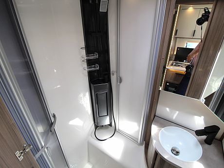 Coachman Travel Master Sportivo 565 - NEW image