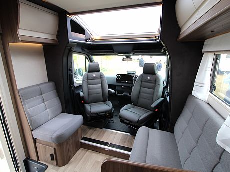 Coachman Travel Master Sportivo 565 - NEW image
