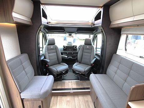 Coachman Travel Master Sportivo 565 - NEW image