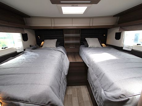 Coachman Travel Master Sportivo 565 - NEW image