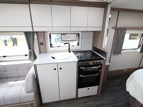 Coachman Acadia 575 - 2026 image