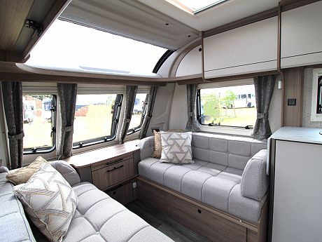 Coachman Acadia 575 - 2026 image