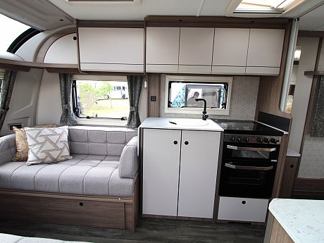Coachman Acadia 575 - 2026 image