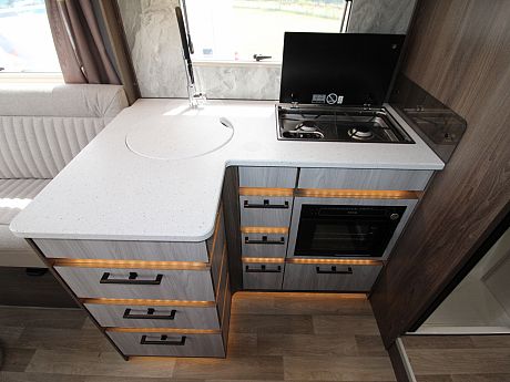 Coachman Avventura 565 - 2026 image