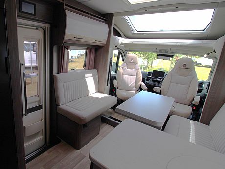 Coachman Avventura 565 - 2026 image