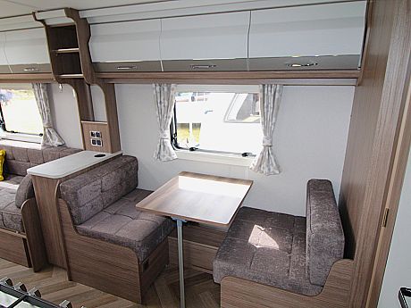 Coachman VIP 520 - 2026 image