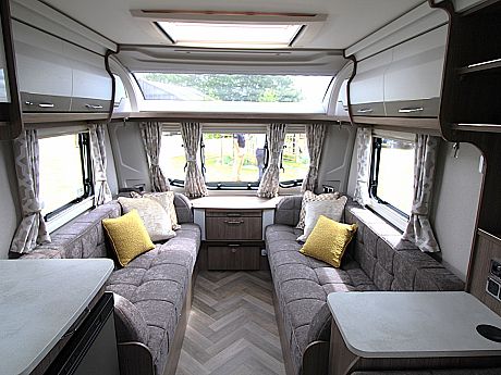 Coachman VIP 520 - 2026 image