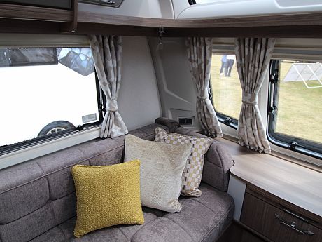 Coachman VIP 520 - 2026 image