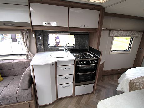 Coachman VIP 575 - 2026 image