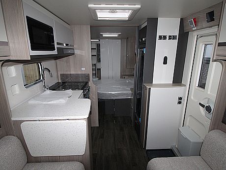 Swift Conqueror 580 - 2026 image