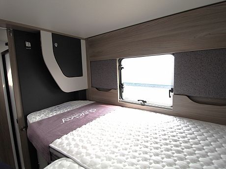 Swift Escape 684 - 2026 (65681) image