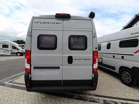 Fleurette/Florium Black Pearl 59 LT (68183) image
