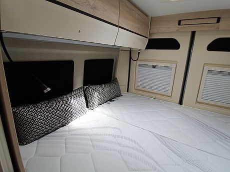 Fleurette/Florium Black Pearl 59 LT (68183) image