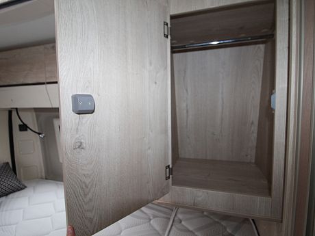 Fleurette/Florium Black Pearl 63 LJ - Artense Grey - 2026 image