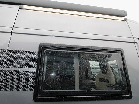 Fleurette/Florium Black Pearl 63 LJ - Artense Grey - 2026 image