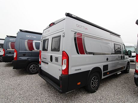 Giottiline  Giottivan 64G (FIAT) Premier Edition Auto - Expedition Grey 2026 image