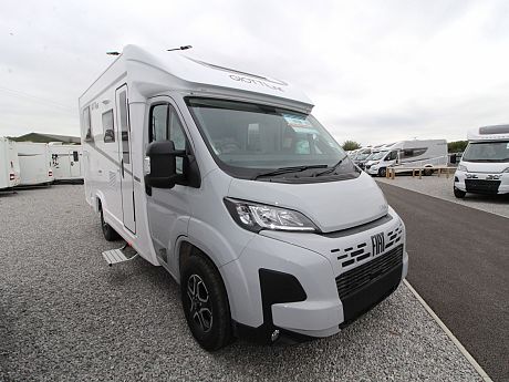 Giottiline  Compact CX66 FIAT Premier Edition (68208) image