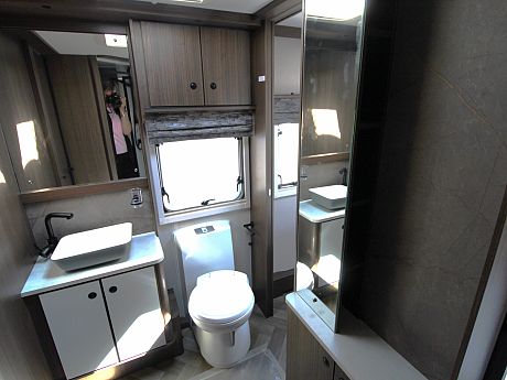 Coachman Laser 845 Xtra -2026 image