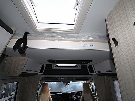 Sun Living  S-Series 72 DC by Adria - 2026  (66042) image