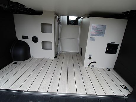 Westfalia Sven Hedin Premium - Auto - Ice Blue 2026 image