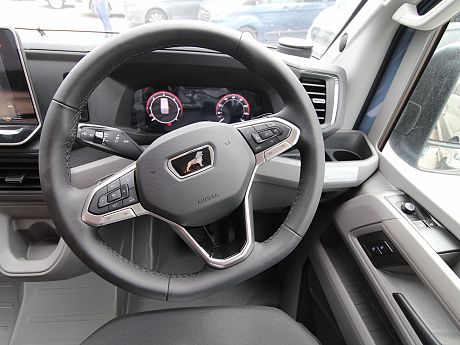 Westfalia Sven Hedin Premium - Auto - Ice Blue 2026 image