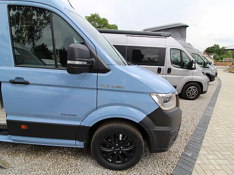 Westfalia Sven Hedin Premium - Auto - Ice Blue 2026 image