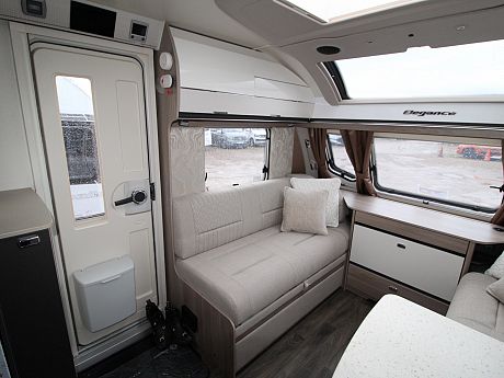 Swift Elegance Grande 835 - 2026 image