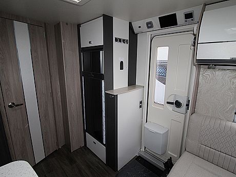 Swift Elegance Grande 835 - 2026 image