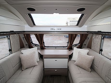 Swift Elegance Grande 835 - 2026 image