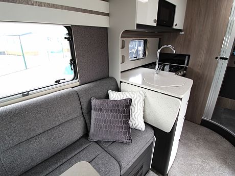 Swift Escape 640 - (65677) image